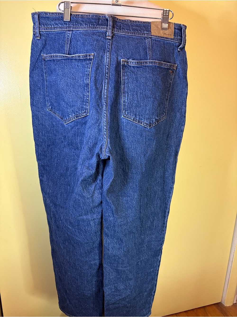 Madewell The Perfect Vintage Straight-Leg Jeans in Dark Blue - Picture 5 of 10